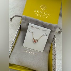 Kendra Scott Ari Heart Gold Pendant